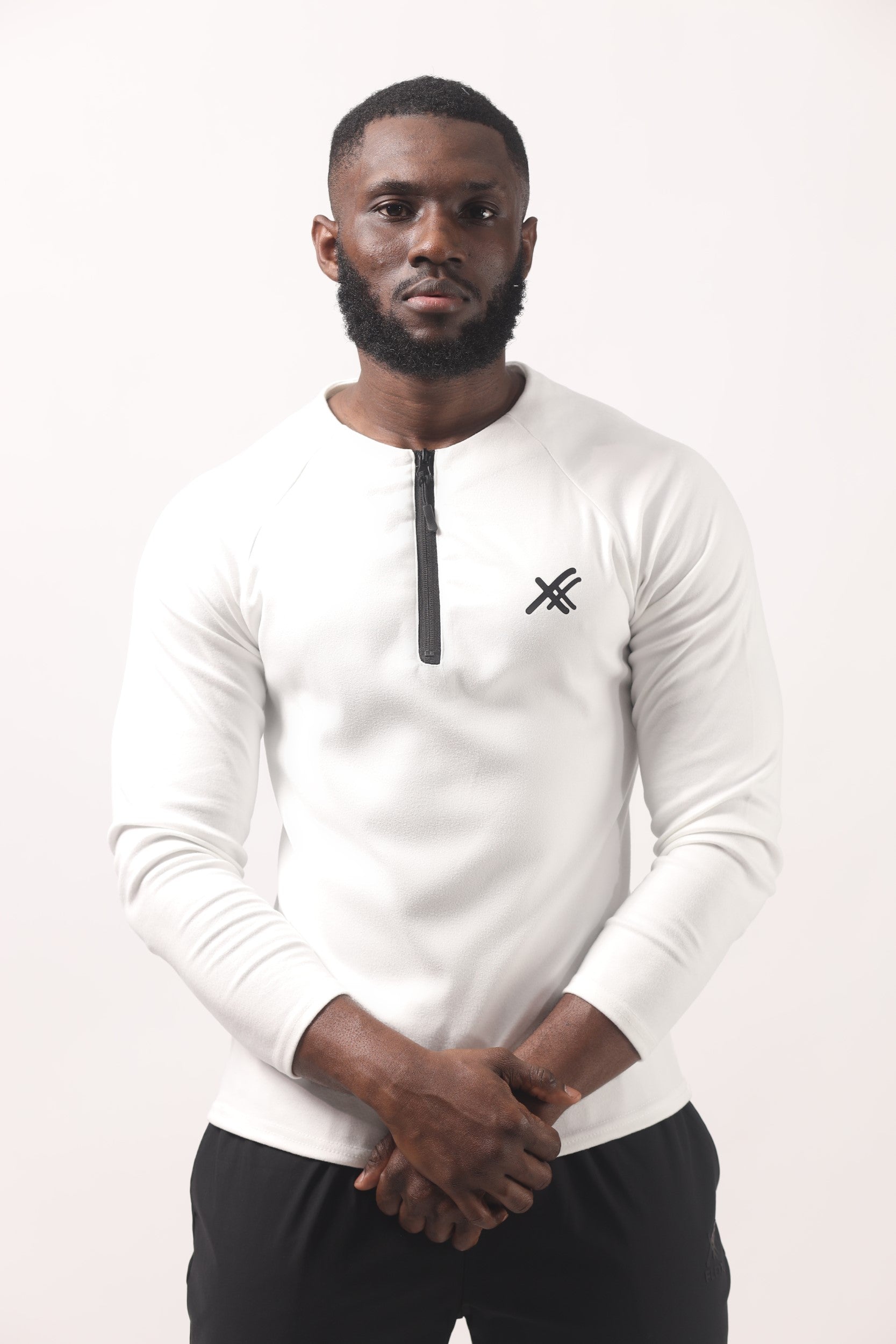 Collection of Longsleeve training in a gallery layout