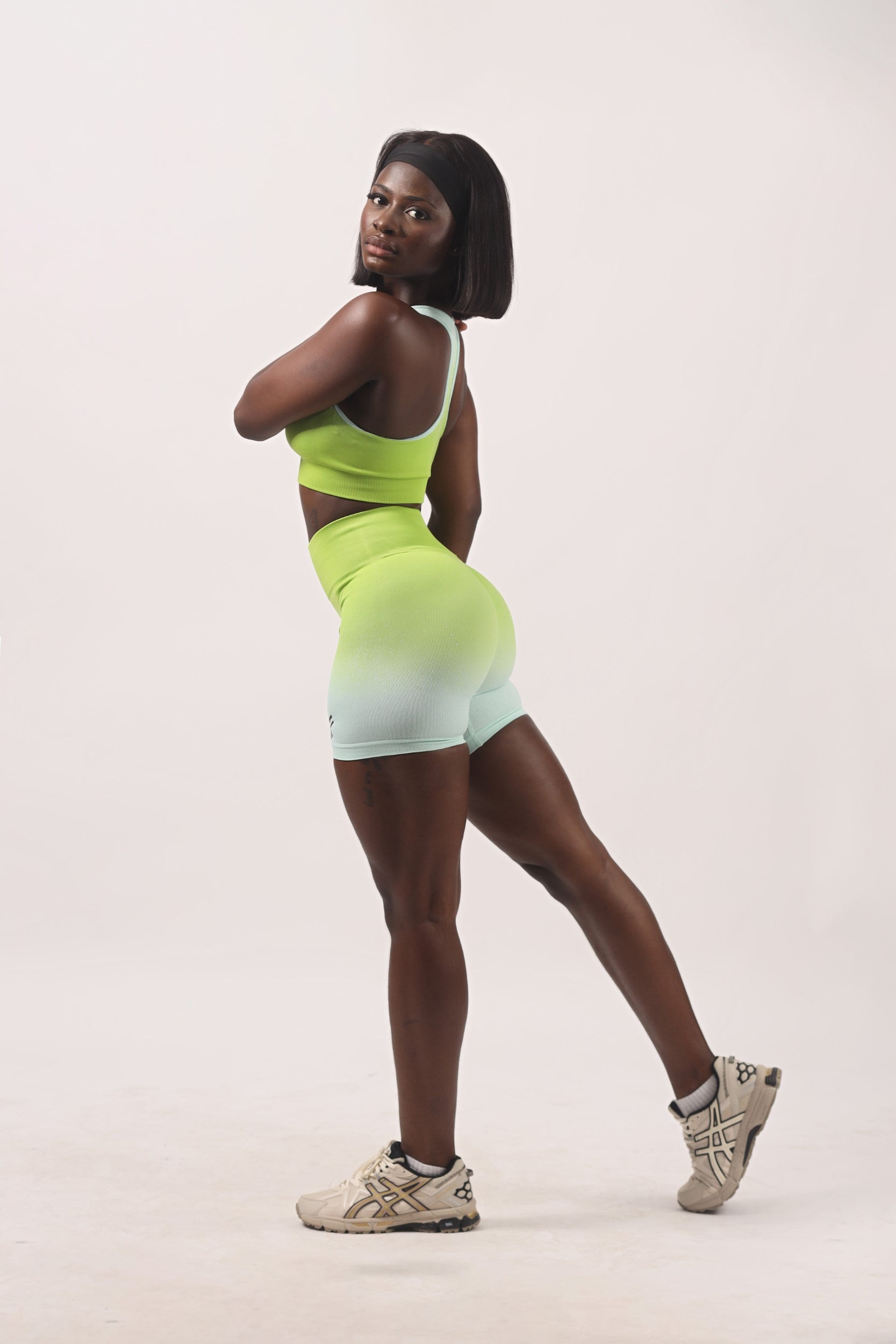 Collection of Short Radiance Set in a gallery layout